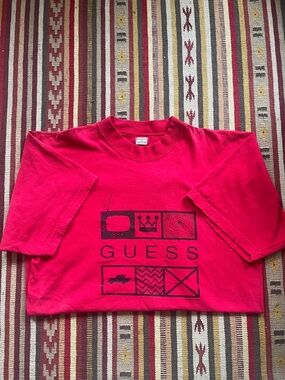 Vintage GUESS T-Shirt